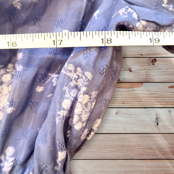 American Eagle Outfitters Cotton Peplum Top Size Medium - Picture 3 of 4